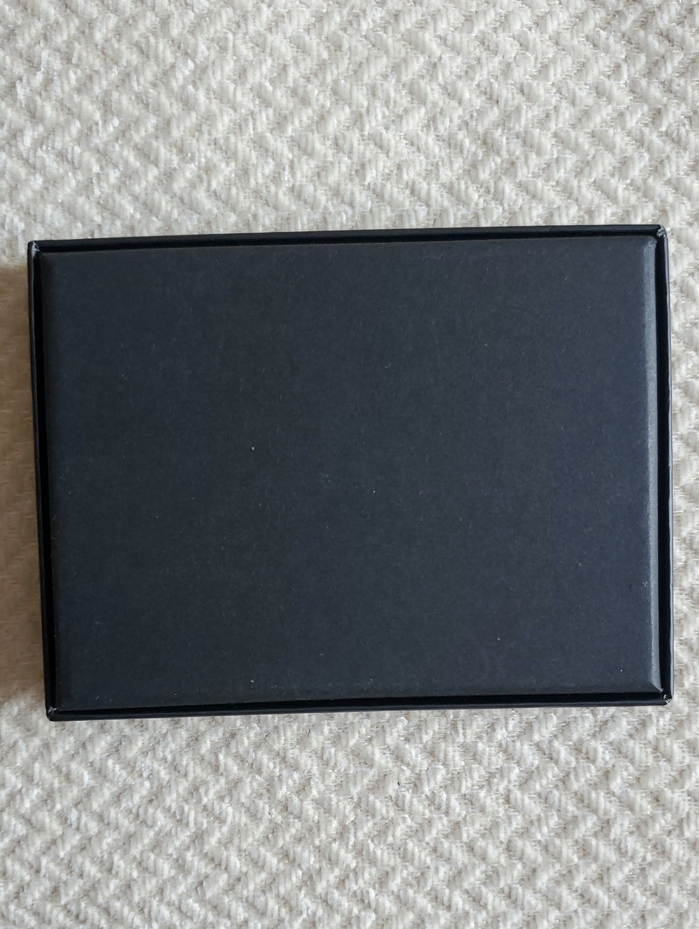 Kurt Geiger Shoreditch Card Case - Picture 10 of 11